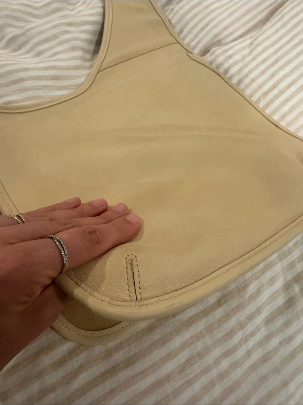 Vintage Coach Slim Hippie 9404 Bag in Cream